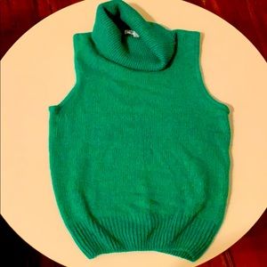 Thick cowl neck turtle neck